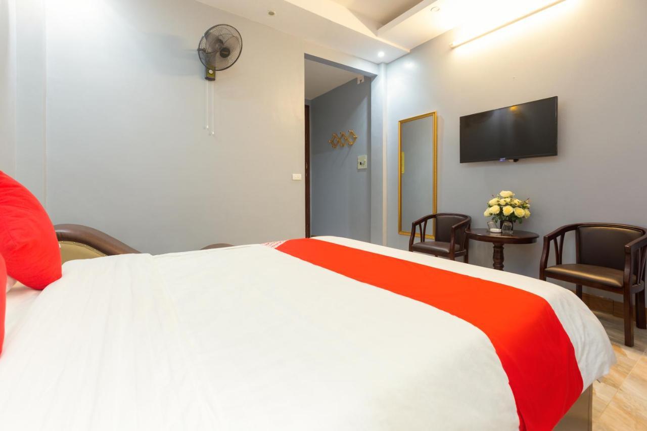 Oyo 833 Hoang Gia Hotel 2*